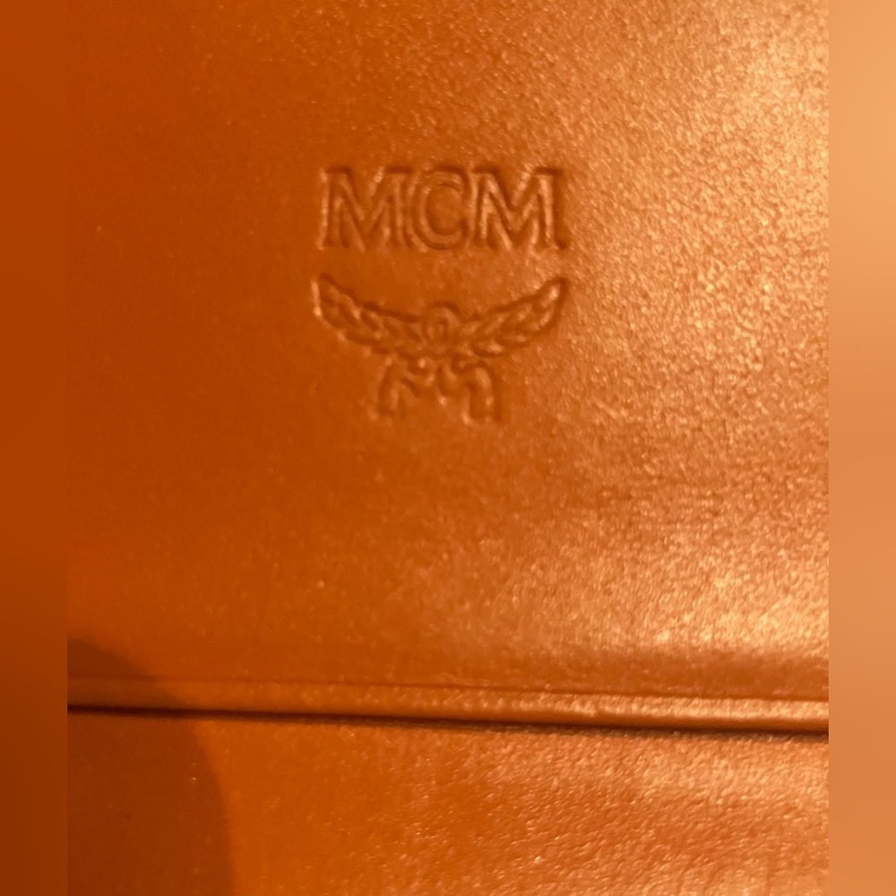 Authentic MCM Long Leather Wallet w/Charm - Picture 10 of 10